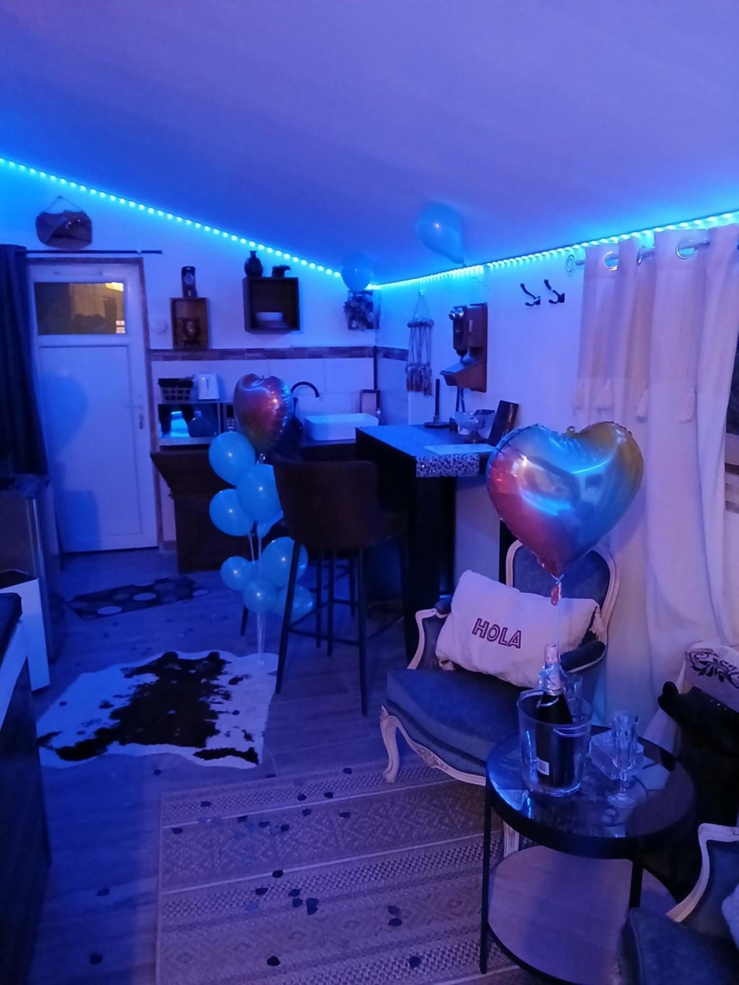 L'Histoire De L'Ouest , Jacuzzi Appartement Dole Kültér fotó